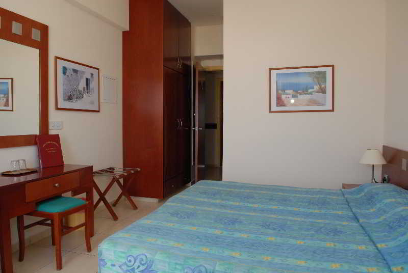 Iris Beach Hotel Protaras Esterno foto